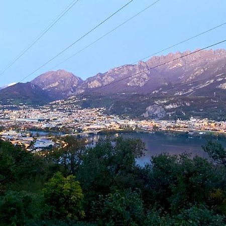 La Dimora Degli Olivi Dependance Villa Galbiate Buitenkant foto