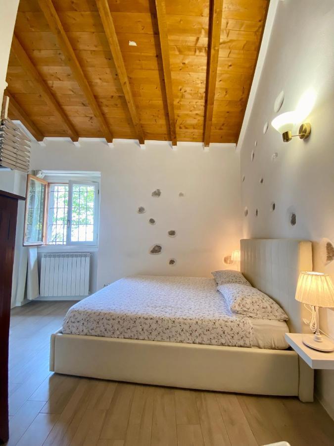 La Dimora Degli Olivi Dependance Villa Galbiate Buitenkant foto